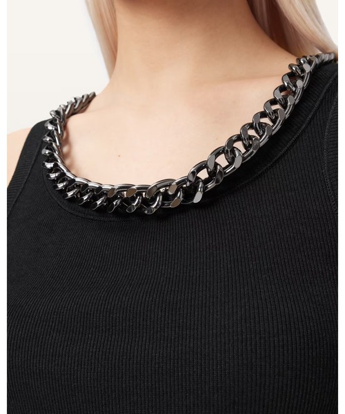 ALLSAINTS（オールセインツ）の「LUCY SLEEVELESS SLIM FIT RIBBED TANK TOP | LUCY ノースリーブ スリム フィット リブ タンクトップ（タンクトップ・レディース・ブラック・XS/S/M）」の5枚目の写真