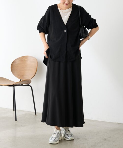 BEARDSLEY（ビアズリー）の「ストレッチジョーゼットバイヤススカート（スカート・レディース・ブラック/ネイビー・0/1）」の9枚目の写真
