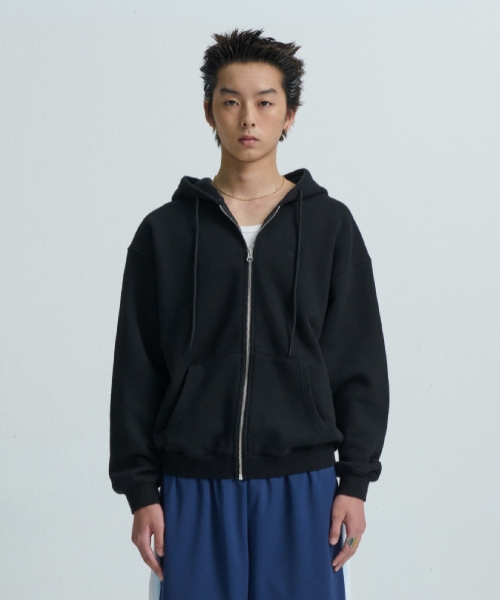 CHIN DOWN(チンダウン)の「PYCD ZIP HOODIE (BLACK)(パーカー・メンズ・その他・1/3/2)」の1枚目の写真