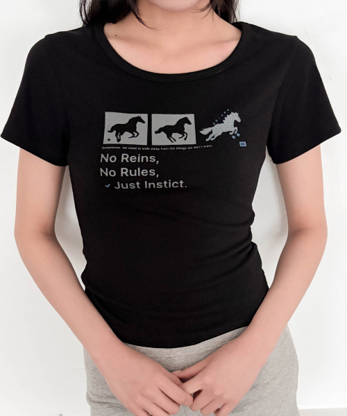 CHICKS(チックス)の「ニョンイXチックス ノ レインズ ドット ホース スリム 半袖Tシャツ ブラック(Tシャツ/カットソー・レディース・ブラック・ONE SIZE)」の9枚目の写真