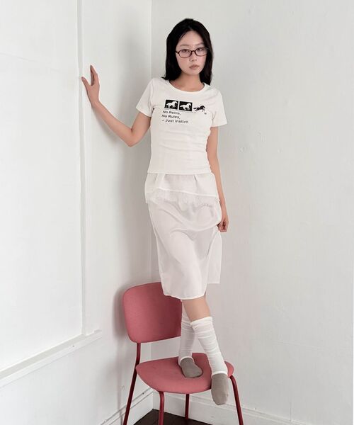 CHICKS(チックス)の「ニョンイXチックス ノ レインズ ドット ホース スリム 半袖Tシャツ ブラック(Tシャツ/カットソー・レディース・ブラック・ONE SIZE)」の2枚目の写真