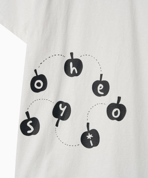 OHESHIO(オヘシオ)の「MINI APPLE LOGO OVERFIT T-SHIRT, WHITE(Tシャツ/カットソー・レディース・その他・FREE)」の9枚目の写真