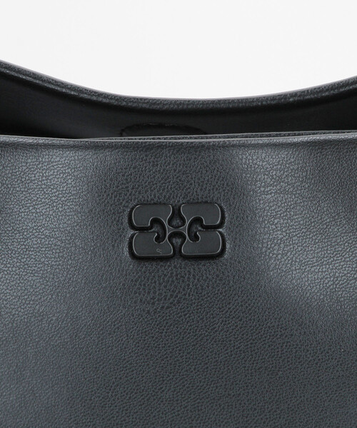 GANNI(ガニー)の「GANNI/ガニー Ganni Bou Bag Small / ボウ バッグ スモール(ショルダーバッグ・レディース・ブラック・ONE SIZE)」の8枚目の写真