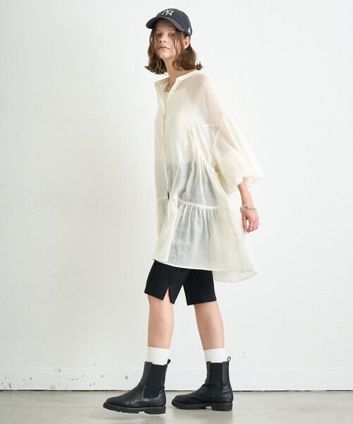 CIAOPANIC TYPY（チャオパニックティピー）の「ZOZO限定裾フリル2WAYシアーチュニックシャツ（シャツ/ブラウス・レディース・サックスブルー/ブラック/オフホワイト/ブラウン・ONE SIZE）」の9枚目の写真
