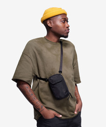 CHROME | ［ CHROME / クローム ］LOGAN POUCH BK_BLACK / ローガン ポーチ ブラック 耐水 0.8L クロスボディバッグ スマホショルダー(ボディバッグ/ウエストポーチ)