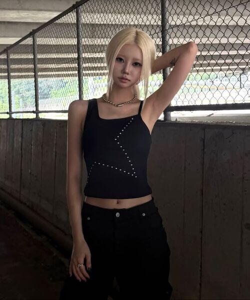 REPIVV（レピヴ）の「Star Unbalance Tank (Black)（Tシャツ/カットソー・レディース・その他・FREE）」の4枚目の写真