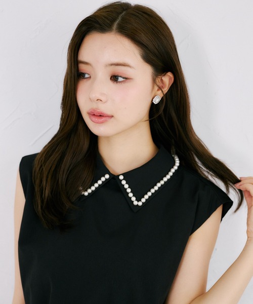 tocco closet（トッコ　クローゼット）の「【ZOZO限定】襟パール装飾ノースリーブチュニックブラウス（シャツ/ブラウス・レディース・オフホワイト/ブラック・M）」の16枚目の写真