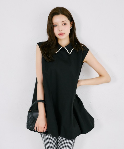 tocco closet（トッコ　クローゼット）の「【ZOZO限定】襟パール装飾ノースリーブチュニックブラウス（シャツ/ブラウス・レディース・オフホワイト/ブラック・M）」の12枚目の写真