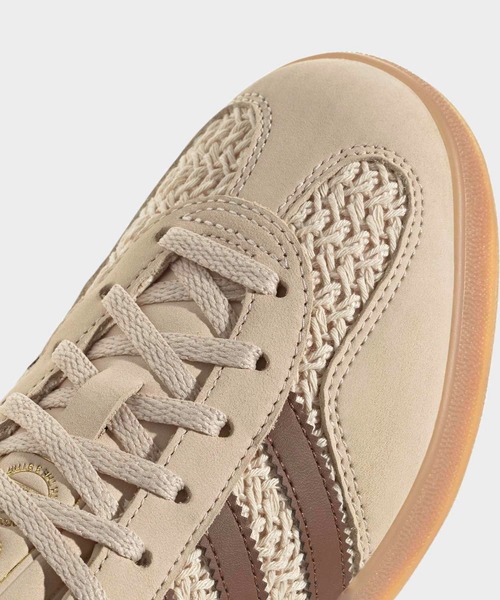 adidas(アディダス)の「ガゼル インドア シューズ / Gazelle Indoor Shoes / アディダスオリジナルス adidas Originals(スニーカー・レディース・ベージュ・26.5cm/27.0cm/27.5cm/22.0cm/22.5cm/24.0cm/23.0cm/23.5cm/24.5cm/28.0cm/25.0cm/25.5cm/26.0cm)」の8枚目の写真