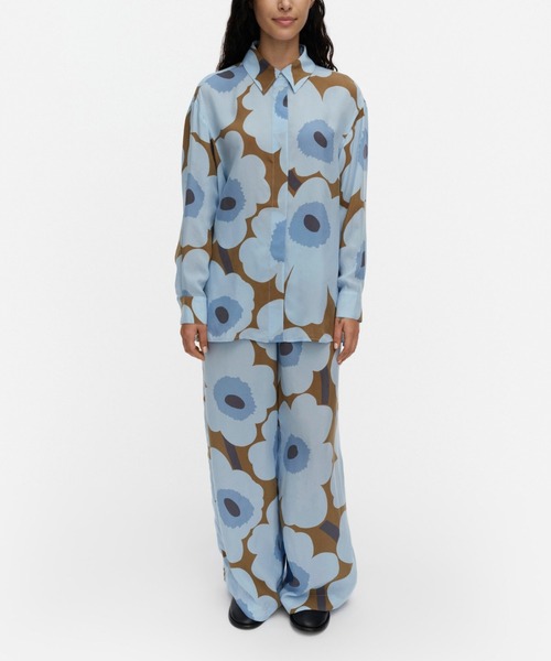 marimekko(マリメッコ)の「Sh Jarki Unikko / blouse(シャツ/ブラウス・レディース・ライトブルー・36/38)」の1枚目の写真