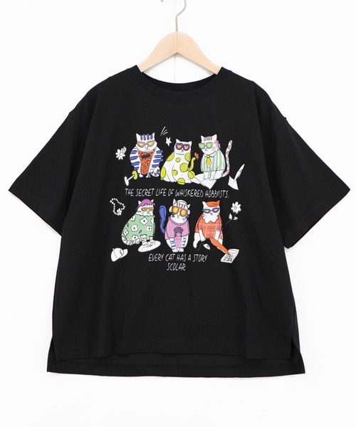 ScoLar（スカラー）の「162750：おしゃれネコ柄 接触冷感Tシャツ（Tシャツ/カットソー・レディース・ブラウン/パープル/ブラック/オフホワイト・M）」の3枚目の写真