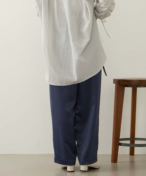 Aunely(オーネリー)の「【Aunely】洗練ヴィンテージサテンイージーパンツ<YOSOOIシリーズ>(その他パンツ・レディース・ダークネイビー/アイボリー/ネイビー/チャコールグレー/ブラック/ブラウン/ブラック系・L/S/M)」の8枚目の写真