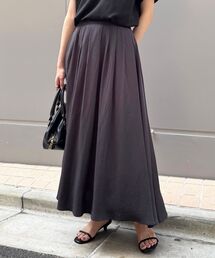 フィブリルツイルタックスカート