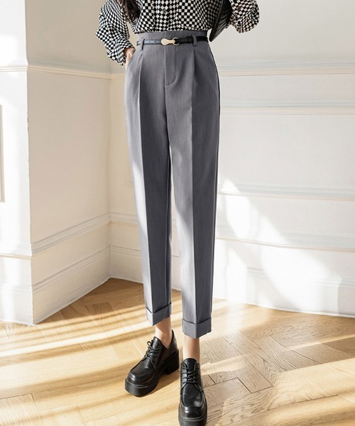 ONEP STAR(ワンピスター)の「センタープレステーパードパンツ(その他パンツ・レディース・ベージュ/グレー/ブラック・SMALL/MEDIUM/LARGE/X-LARGE)」の3枚目の写真