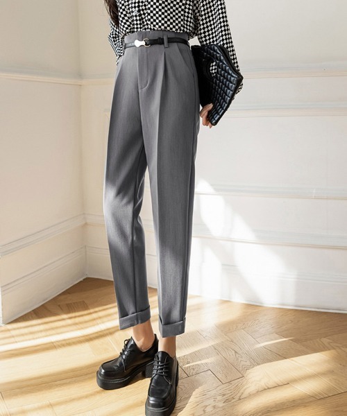 ONEP STAR(ワンピスター)の「センタープレステーパードパンツ(その他パンツ・レディース・ベージュ/グレー/ブラック・SMALL/MEDIUM/LARGE/X-LARGE)」の17枚目の写真