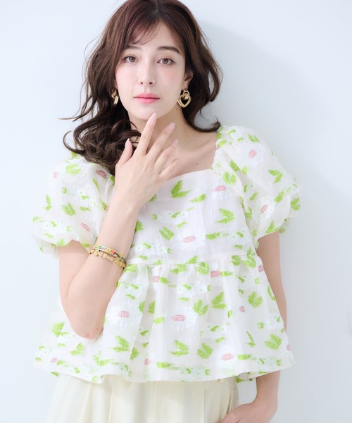 Chesty(チェスティー)の「デイジーブルームブラウス(シャツ/ブラウス・レディース・オフホワイト/グリーン・0/1)」の21枚目の写真