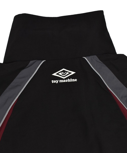 UMBRO(アンブロ)の「【ムラサキスポーツ限定】UMBRO/アンブロ トラックジャケット ユニセックス セットアップ対応 MD3726FWMSJK02(ナイロンジャケット・メンズ・ネイビー/ブラック・M/XL/L/S)」の6枚目の写真