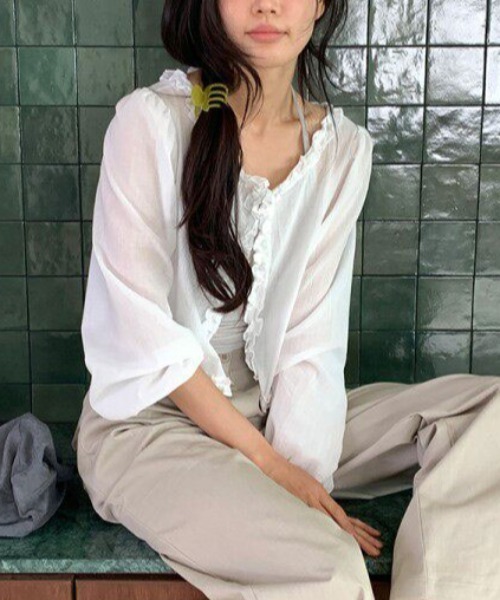 FAVORITO(ファヴォリート)の「フリル長袖トップス(シャツ/ブラウス・レディース・ホワイト・F)」の22枚目の写真