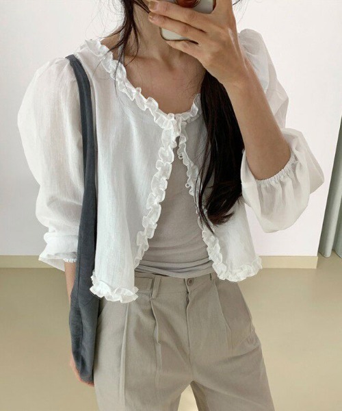 FAVORITO(ファヴォリート)の「フリル長袖トップス(シャツ/ブラウス・レディース・ホワイト・F)」の17枚目の写真