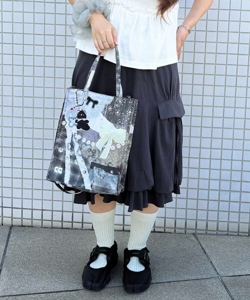 Casselini(キャセリーニ)の「Casselini(キャセリーニ)コラージュプリントショルダー(ショルダーバッグ・レディース・ブルー/ブラック・FREE)」の17枚目の写真