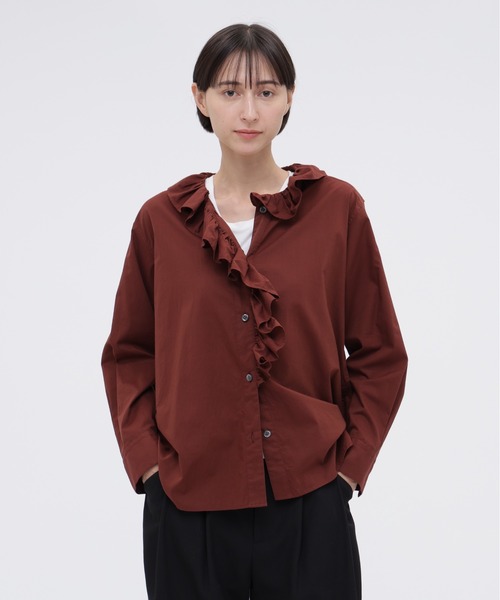 MARGARET HOWELL（マーガレットハウエル）の「WASHED COTTON CHAMBRAY（シャツ/ブラウス・レディース・セージグリーン/オレンジ・3/2/1）」の2枚目の写真