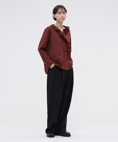 MARGARET HOWELL（マーガレットハウエル）の「WASHED COTTON CHAMBRAY（シャツ/ブラウス・レディース・セージグリーン/オレンジ・3/2/1）」の8枚目の写真