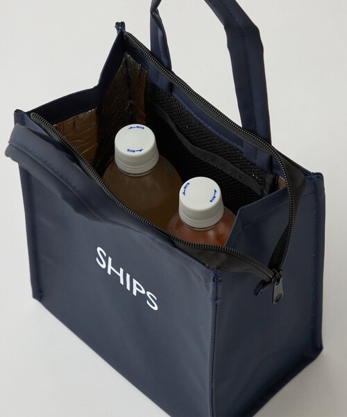 SHIPS(シップス)の「【WEB限定】ショッパー型 保冷ランチバッグ S(トートバッグ・メンズ・チャコールグレー/ブラック/シルバー/ネイビー・ONE SIZE)」の5枚目の写真