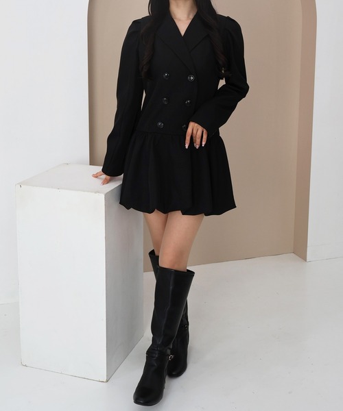 SOELA(ソエラ)の「トレンチバルーン長袖ミニワンピース(ワンピース・レディース・チャコールグレー/ブラック・M)」の9枚目の写真