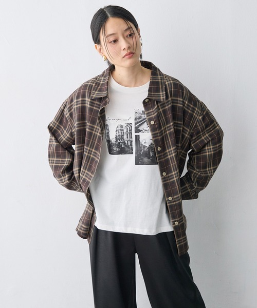anyfee(エニフィー)の「【anyfee/大きいサイズ】リラックスフィットチェック柄シャツ(シャツ/ブラウス・レディース・ダークブラウン/ネイビー・LL/3L/5L/4L)」の6枚目の写真