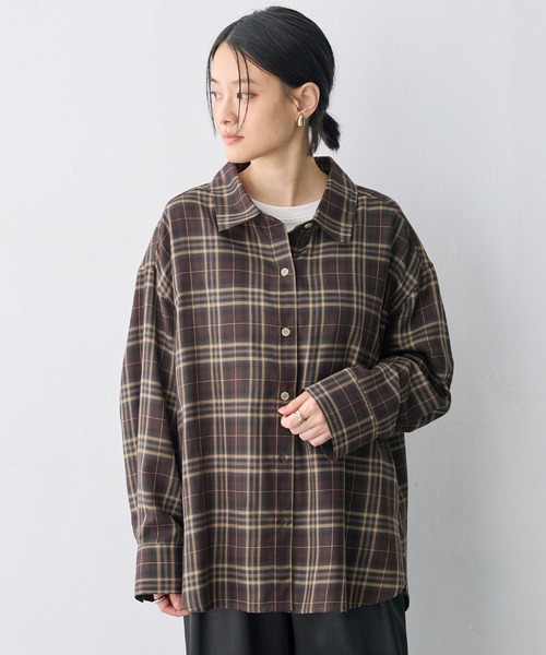 anyfee(エニフィー)の「【anyfee/大きいサイズ】リラックスフィットチェック柄シャツ(シャツ/ブラウス・レディース・ダークブラウン/ネイビー・LL/3L/5L/4L)」の21枚目の写真