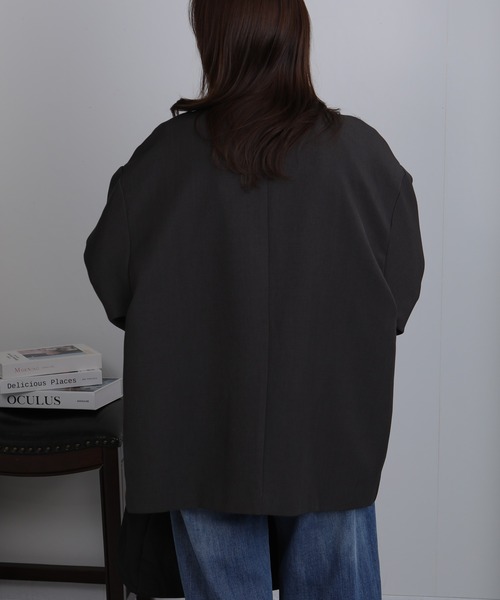 Seop(セオピ)の「オーバーサイズシルエット テーラードジャケット(テーラードジャケット・レディース・ブラック/ベージュ/グレー・M)」の6枚目の写真
