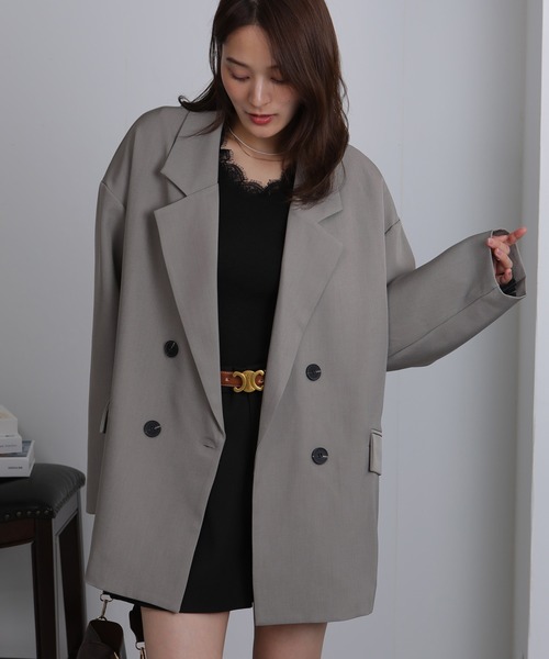 Seop(セオピ)の「オーバーサイズシルエット テーラードジャケット(テーラードジャケット・レディース・ブラック/ベージュ/グレー・M)」の4枚目の写真