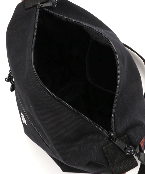 ALDIES（アールディーズ）の「James Shoulder  帆布 ショルダー（ショルダーバッグ・メンズ・ブルーグリーン/ブラック×ホワイト/ブラウン/バーガンディー/ブラック/ネイビー・FREE）」の11枚目の写真