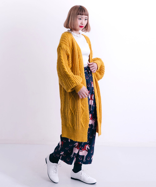 MERLOT（メルロー）の「ケーブルニットロングカーディガン6282（カーディガン/ボレロ・レディース・ブラック/オフホワイト/イエロー/グリーン・FREE）」の10枚目の写真