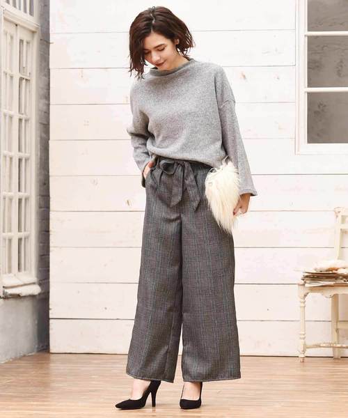 Luz Llena（ラズレナ）の「[ベルト付き]起毛グレンチェック柄ワイドパンツ（その他パンツ・レディース・ブラック/ブラウン・MEDIUM）」の11枚目の写真