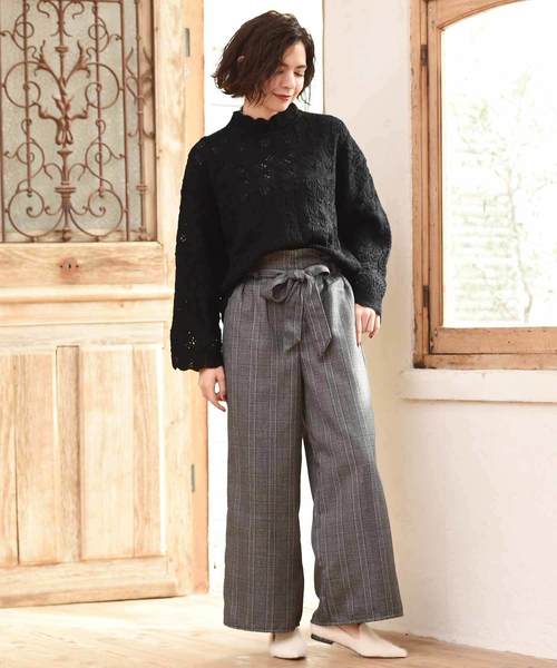 Luz Llena（ラズレナ）の「[ベルト付き]起毛グレンチェック柄ワイドパンツ（その他パンツ・レディース・ブラック/ブラウン・MEDIUM）」の3枚目の写真
