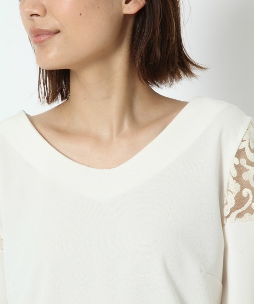 laboratory work（ラボラトリーワーク）の「パネルレースフレアスリーブVネックプルオーバー（Tシャツ/カットソー・レディース・オフホワイト/ブラック/イエロー系その他・MEDIUM）」の12枚目の写真