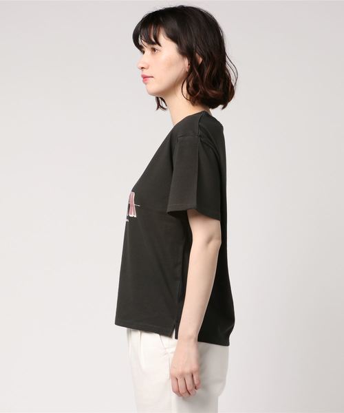 PAGEBOY（ページボーイ）の「ロゴプリントTシャツ（Tシャツ/カットソー・レディース・ブラック/オフホワイト/ライトグレー・FREE）」の4枚目の写真