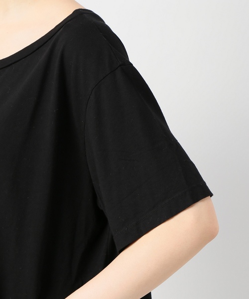 CALUX(キャラクス)の「CALUX MODAL Tシャツ(Tシャツ/カットソー・レディース・ホワイト/ブラック/カーキ・フリ-)」の11枚目の写真