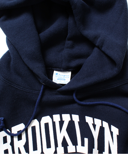 BEAMS(ビームス)の「□CHAMPION×BEAMS / 別注 フードパーカー(パーカー・メンズ・ネイビー・SMALL/MEDIUM/LARGE)」の5枚目の写真