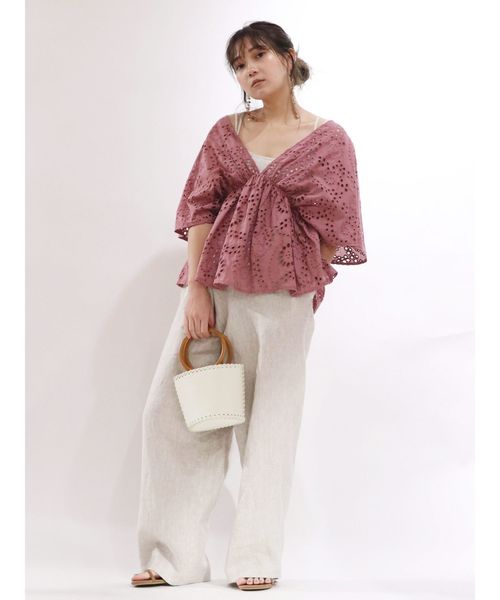 Ungrid(アングリッド)の「コットンレースボリュームブラウス(シャツ/ブラウス・レディース・パープル/オフホワイト/グリーン・FREE)」の14枚目の写真