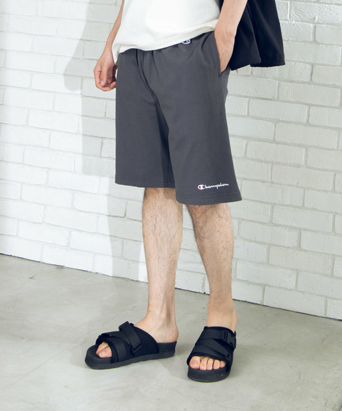 Champion(チャンピオン)の「WEGO/Championショートパンツ(スウェットパンツ・メンズ・ロイヤルブルー/イエロー/ダークグレー/レッド/ホワイト/ブラック/ネイビー/グレー/オリーブ・SMALL/X-LARGE/LARGE/MEDIUM)」の4枚目の写真