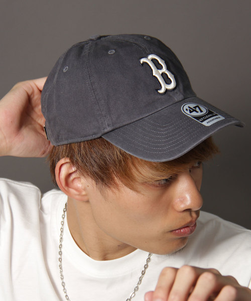 '47（フォーティーセブン）の「MLB公認 ’47BRAND CLEAN UP CAP レッドソックス クリーナップキャップ（キャップ・メンズ・ブルー系その他/ライトグリーン/ブルー/ネイビー/レッド/ピンク/ブルー系その他2/ナチュラル/ブルー系その他3/ブラック×ホワイト/ケリーグリーン・FREE）」の7枚目の写真