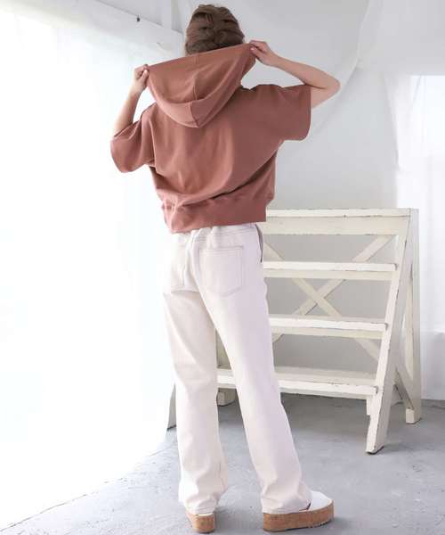 one after another NICE CLAUP（ワンアフターアナザーナイスクラップ）の「ハーフリングジップパーカー（Tシャツ/カットソー・レディース・アイボリー/ブラウン/モカ/ベージュ・FREE）」の11枚目の写真