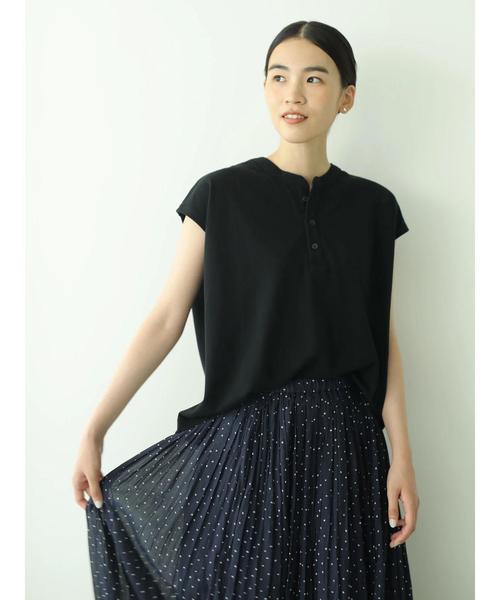 AMERICAN HOLIC（アメリカンホリック）の「鹿子ヘンリーネック2WAYカットプルオーバー＊（Tシャツ/カットソー・レディース・ブラック/オフホワイト/グリーン/ブルー系その他2・M/L）」の5枚目の写真