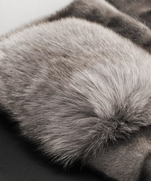 ミンクファーベストノーカラーフォックス トリミング（ベスト