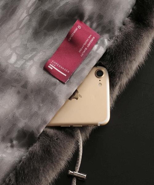 ミンクファーベストノーカラーフォックス トリミング（ベスト