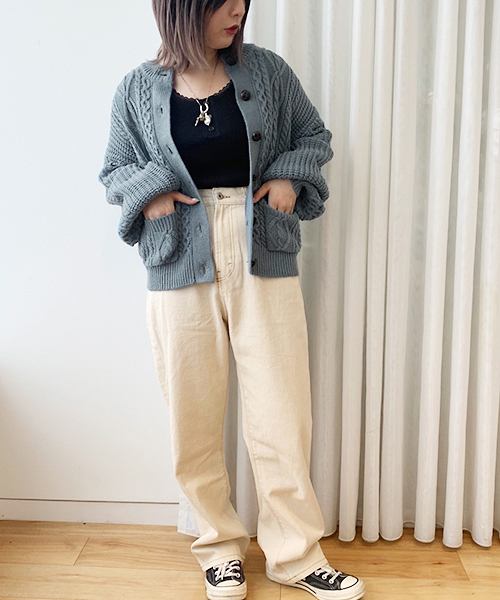 apres jour（アプレジュール）の「ケーブルクルーカーディガン【ZOZOTOWN限定アイテム】（カーディガン/ボレロ・レディース・ブルー/モカ/ラベンダー/スモークピンク/ライトベージュ・フリー）」の10枚目の写真