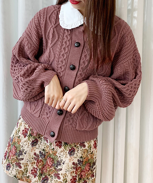 apres jour（アプレジュール）の「ケーブルクルーカーディガン【ZOZOTOWN限定アイテム】（カーディガン/ボレロ・レディース・ブルー/モカ/ラベンダー/スモークピンク/ライトベージュ・フリー）」の17枚目の写真