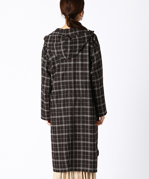 COMME CA ISM(コムサイズム)の「チェック柄 フーデット シャツワンピース(シャツワンピース・レディース・ダークブラウン/ベージュ・MEDIUM/LARGE)」の6枚目の写真